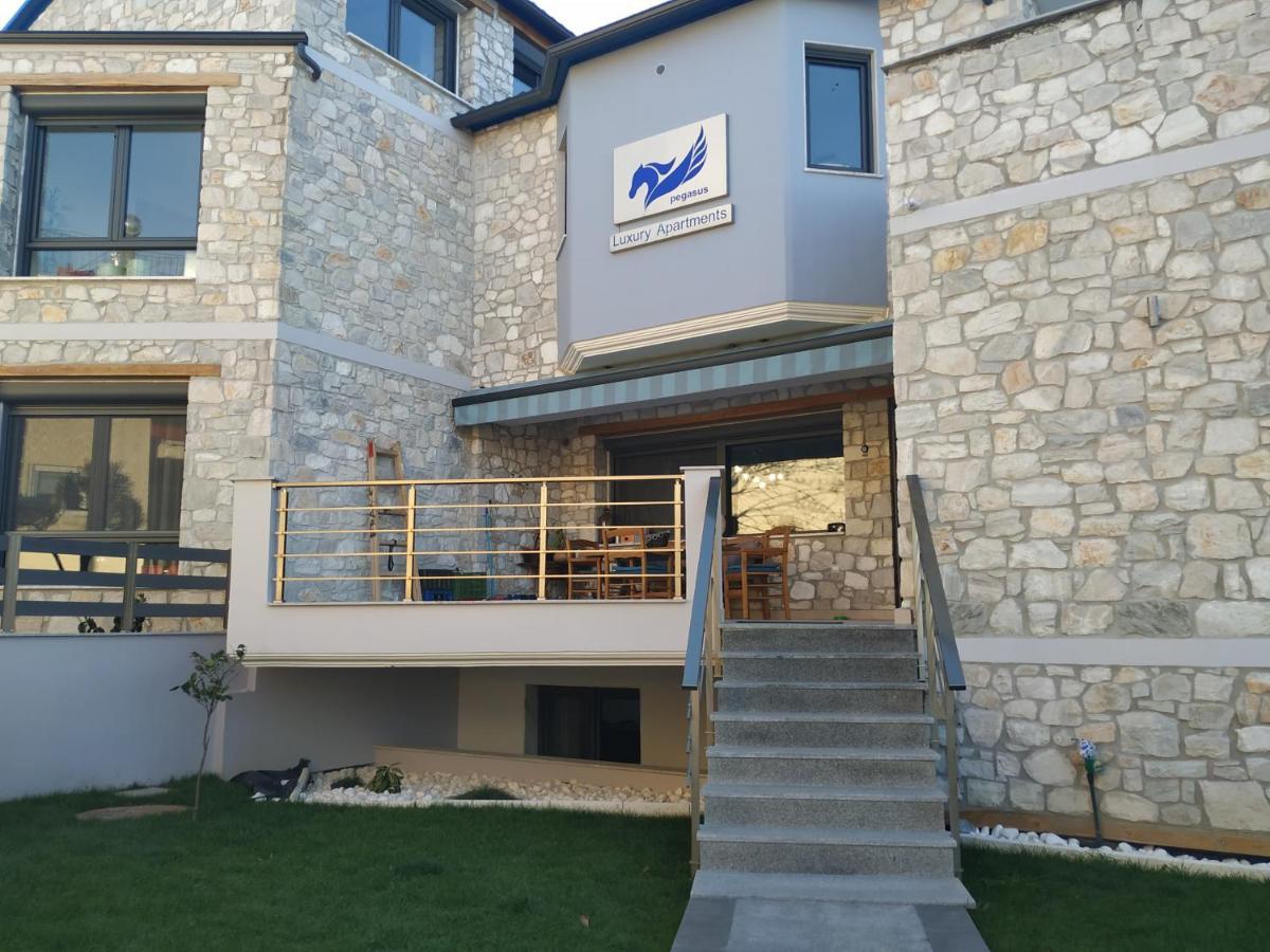 Pegasus Sea View Luxury Apartments Неа-Врасна Экстерьер фото